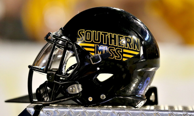 UTSA Roadrunners vs. Southern Miss Golden Eagles at Alamodome