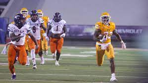 UTSA Roadrunners vs. UTEP Miners at Alamodome